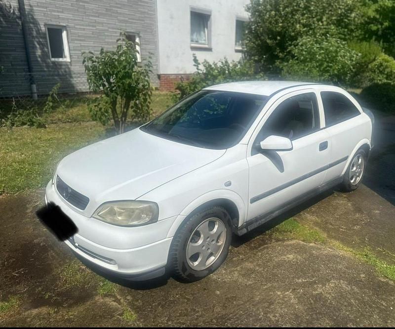 Weiß Gebraucht 1999 Opel Astra Coupé | 1.399 € (Fairer Preis) - Bild 1/4