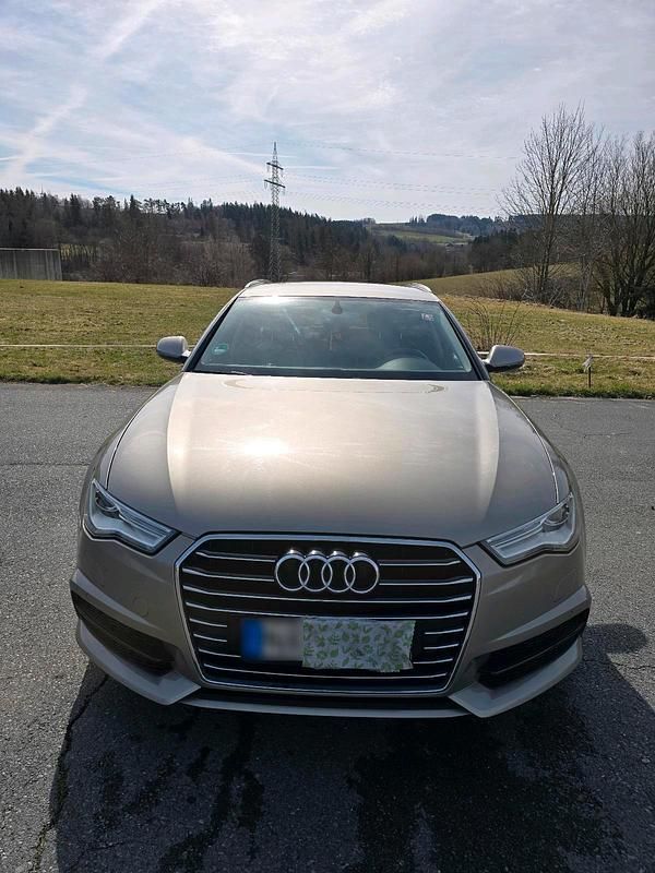 Usata Audi A6 190 CV (139 kW) 2018 Oro Station wagon