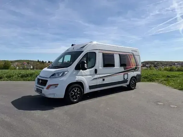 Gebraucht Weinsberg CaraBus 131 PS (96 kW) 2017 Colore esterno (weiss (pas Van
