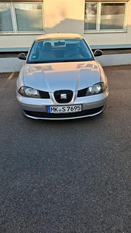 Gebraucht 2004 Seat Ibiza Limousine | 1.200 € (Fairer Preis) - Bild 1/4