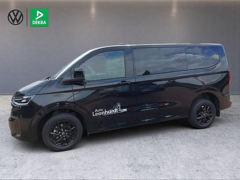 Gebraucht VW Caravelle Life 150 PS (110 kW) 2025 Schwarz Van / Kleinbus