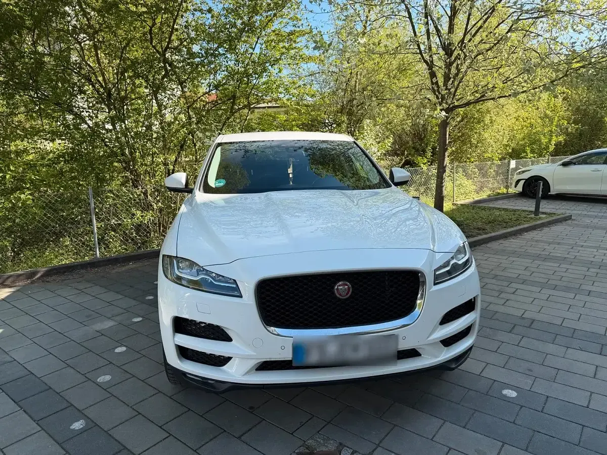 Gebraucht Jaguar F-Pace 180 PS (132 kW) 2016 SUV