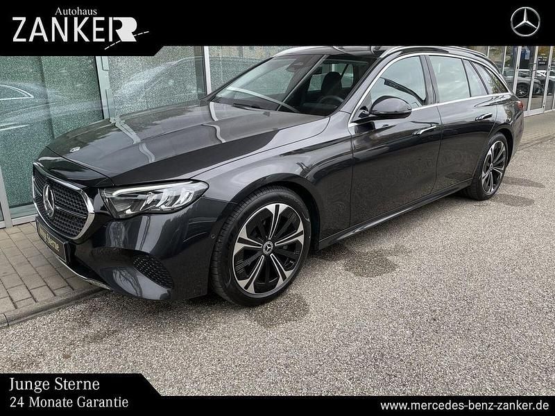 Grau Gebraucht 2024 Mercedes E300 Kombi | 45.900 € (Guter Preis) - Bild 1/4