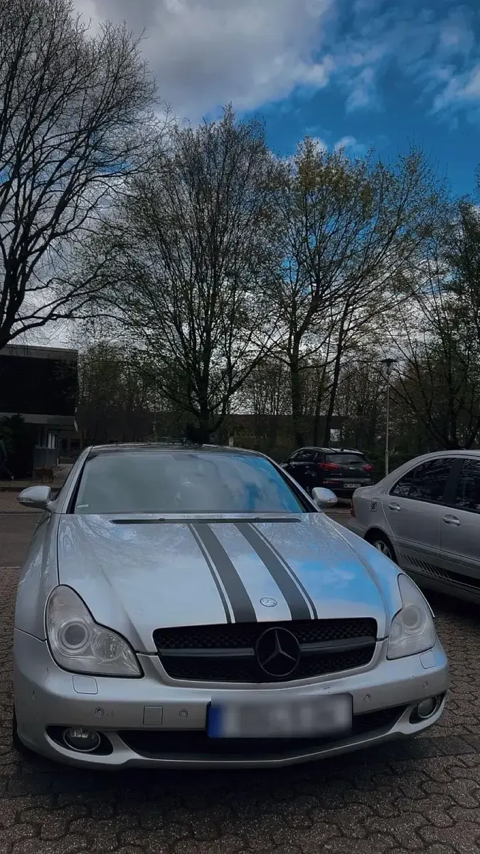Gebraucht Mercedes CLS350 275 PS (202 kW) 2007 Silber Limousine