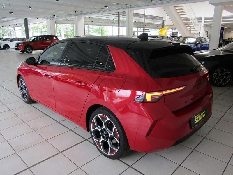 Gebraucht Opel Astra GS Line 179 PS (131 kW) 2022 Chili rot/kardio rot Limousine
