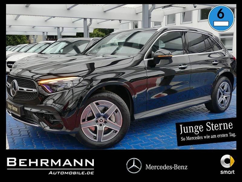 Schwarz Gebraucht 2024 Mercedes GLC300e AMG SUV | 68.490 € (Fairer Preis) - Bild 1/4
