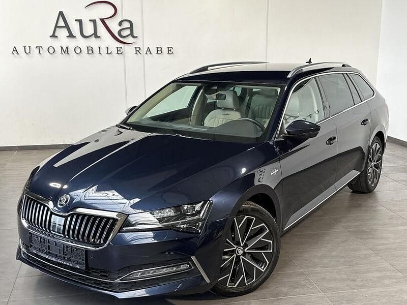 Blau Gebraucht 2019 Skoda Superb LAURIN & KLEMENT Kombi | 19.749 € (Guter Preis) - Bild 1/4