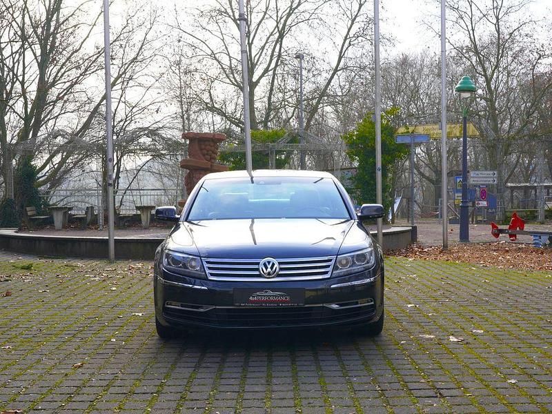 Gebraucht VW Phaeton Exclusive 239 PS (175 kW) 2011 Schwarz Limousine