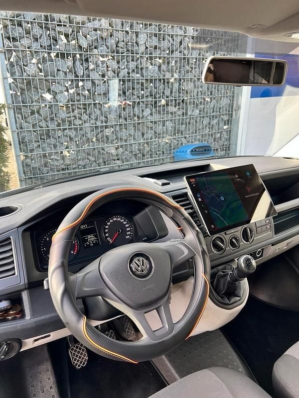 Używany VW T6 110 KM (80 kW) 2016 Biały Van