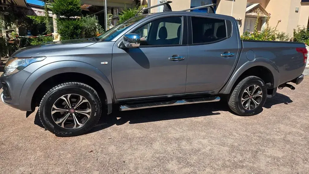 Gebraucht Fiat Fullback Launch Edition 181 PS (133 kW) 2016 Grau Pickup