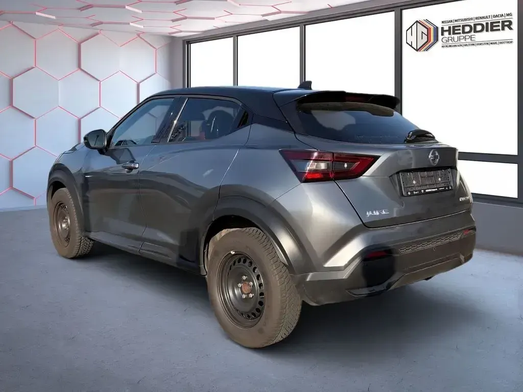 Gebraucht Nissan Juke 360º 114 PS (83 kW) 2021 Dark grey m/black m SUV