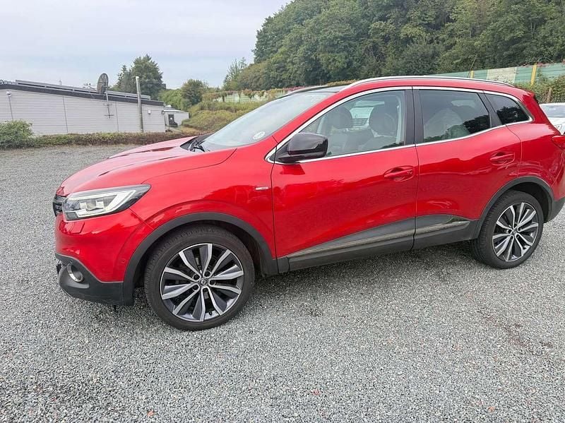 Gebraucht Renault Kadjar Bose Edition 131 PS (96 kW) 2015 Rot SUV