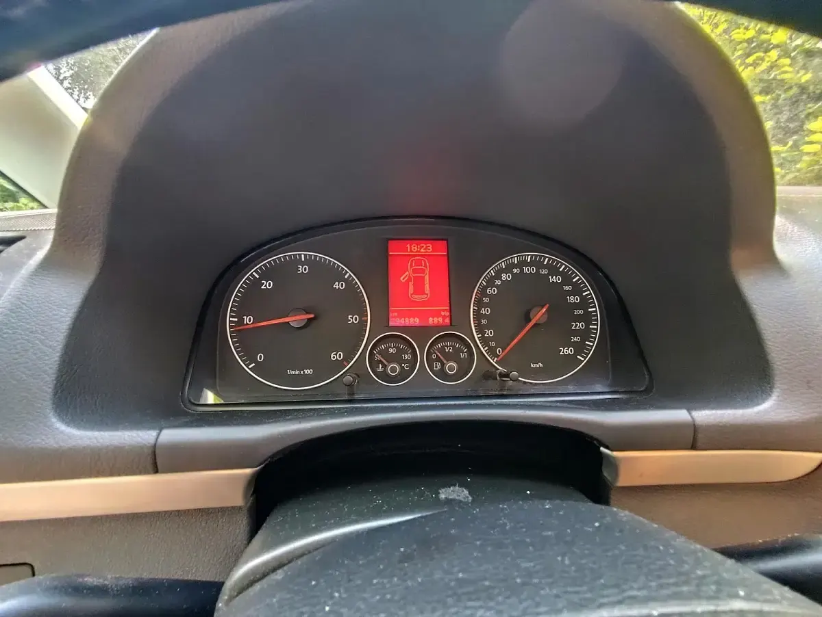 Gebraucht VW Touran 140 PS (102 kW) 2006 Blau Van / Kleinbus