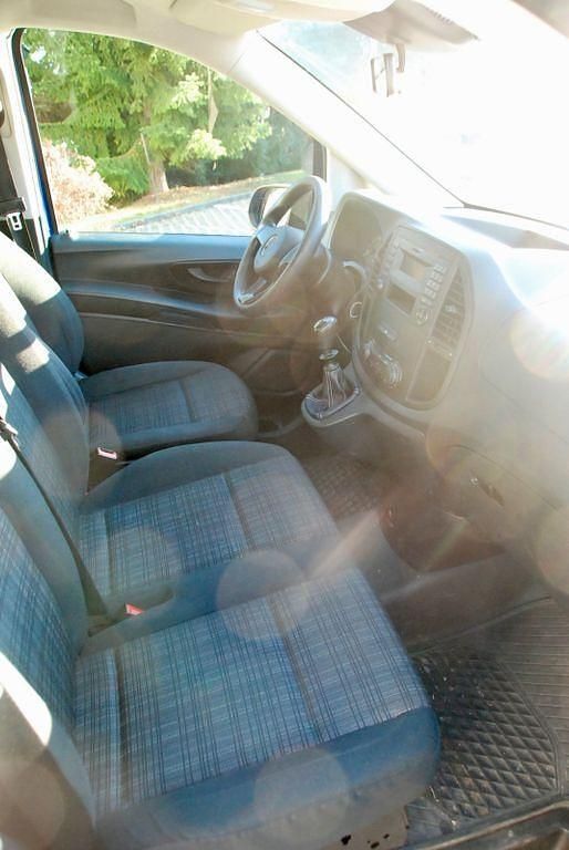 Gebraucht Mercedes Vito 88 PS (64 kW) 2016 Blau Van