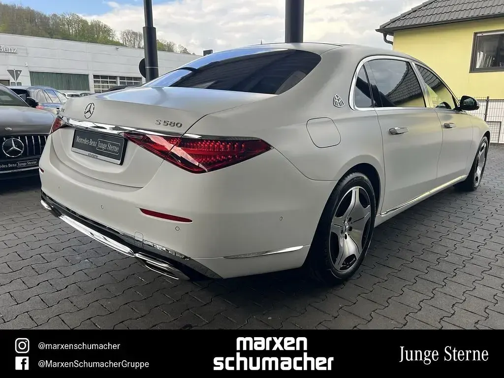 Gebraucht Mercedes S580 503 PS (369 kW) 2023 Manufaktur magno lack manufakt Limousine