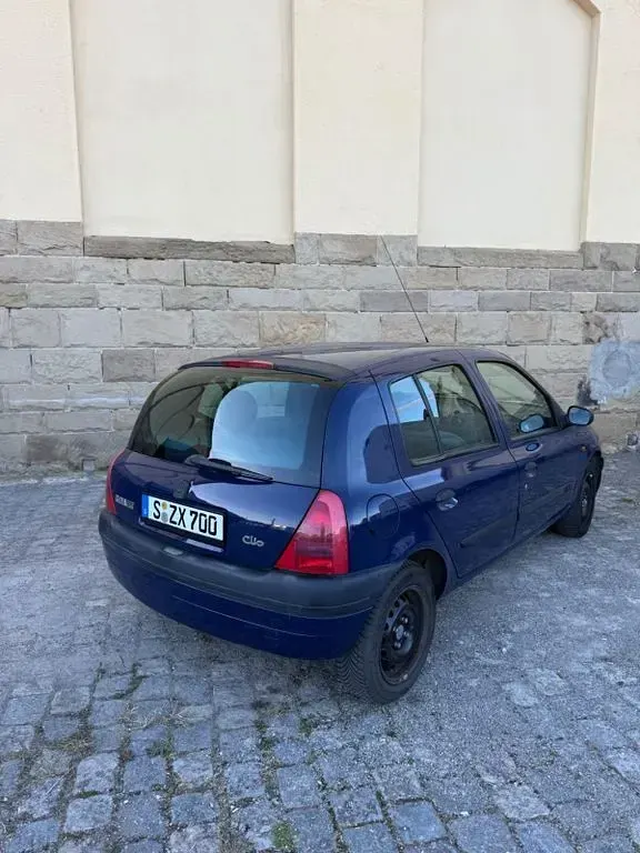 Gebraucht Renault Clio II 58 PS (42 kW) 1998 Blau Limousine
