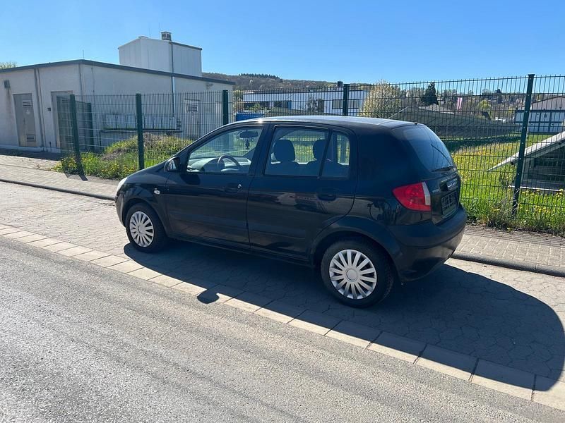 Gebraucht Hyundai Getz 67 PS (49 kW) 2008 Schwarz Kleinwagen