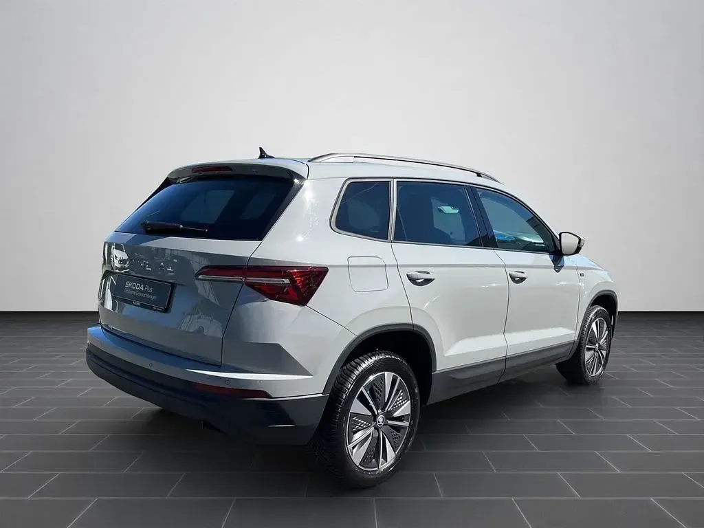 Gebraucht Skoda Karoq Tour 150 PS (110 kW) 2025 Stahlgrau SUV