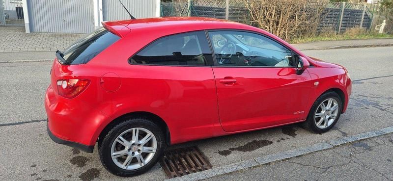 Gebraucht Seat Ibiza Copa 105 PS (77 kW) 2012 Rot Kleinwagen