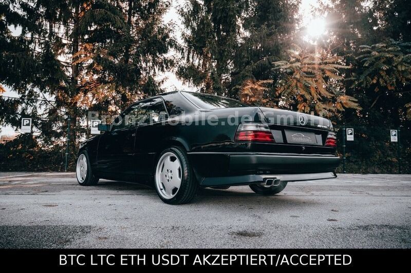 Gebraucht Mercedes E300 AMG 190 PS (139 kW) 1987 Schwarz Coupé