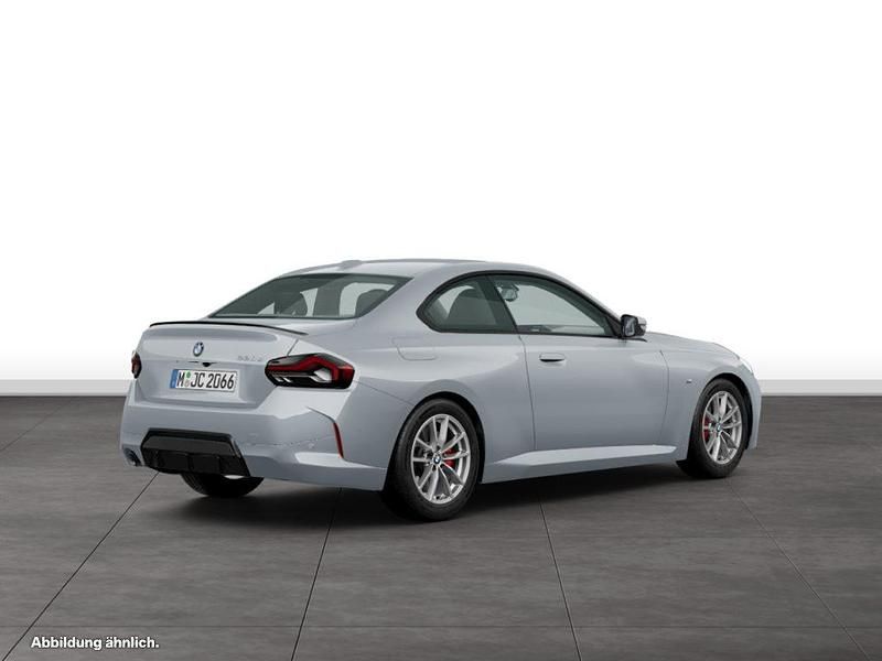 Gebraucht BMW 220 M Sport 190 PS (139 kW) 2025 Grau Coupé