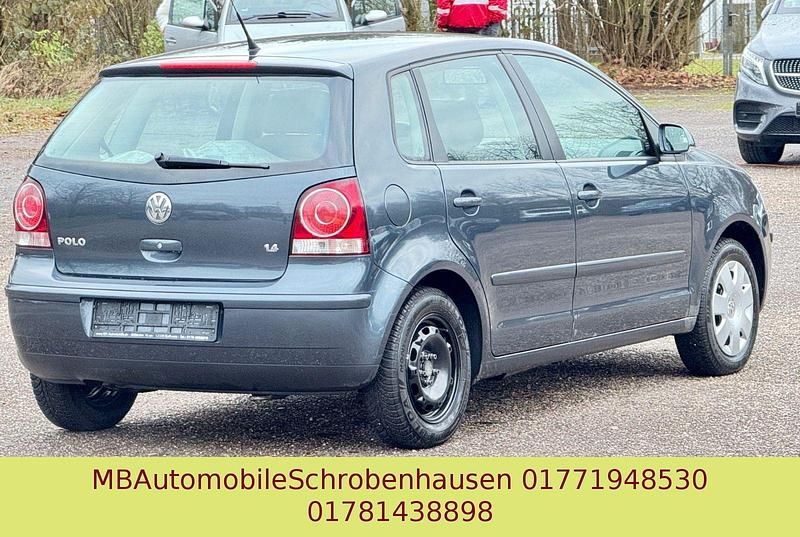 Gebraucht VW Polo Comfortline 75 PS (55 kW) 2005 Blau Kleinwagen