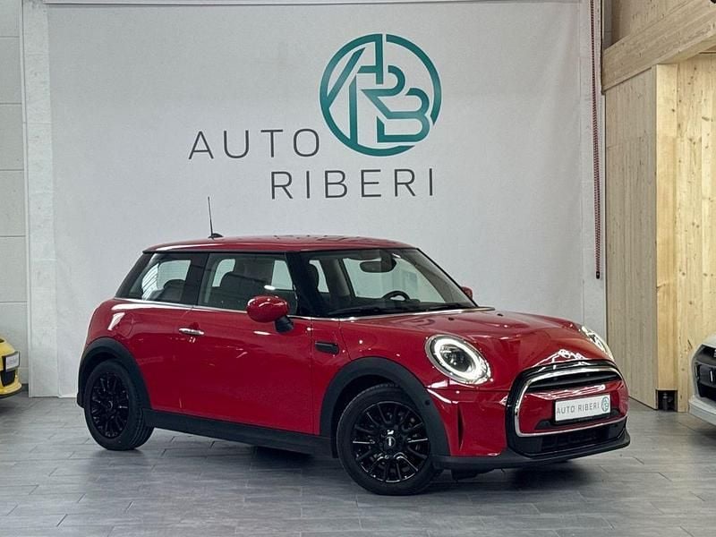 Gebraucht Mini ONE Classic 102 PS (75 kW) 2022 Rot Kleinwagen