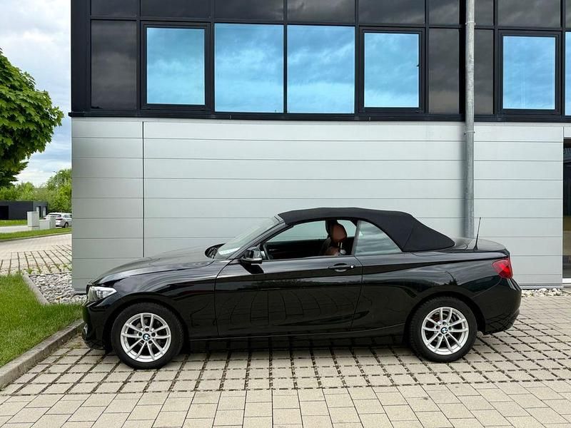 Gebraucht BMW 218 136 PS (100 kW) 2016 Schwarz Cabrio
