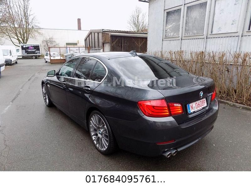 Gebraucht BMW 530 245 PS (180 kW) 2010 Grau Limousine