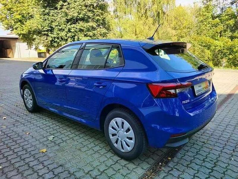 Gebraucht Skoda Fabia Selection 80 PS (58 kW) 2024 Energy blau Kleinwagen