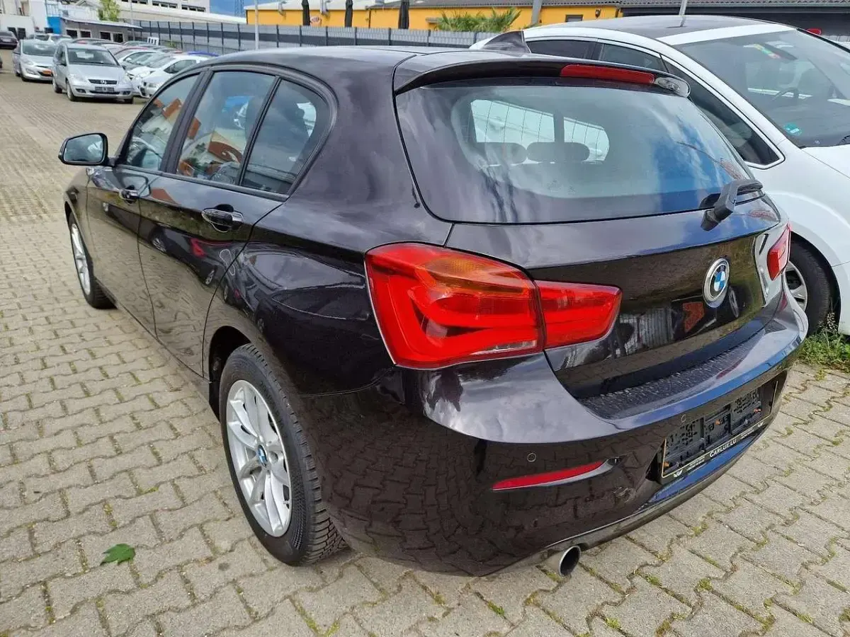 Gebraucht BMW 116 Advantage 109 PS (80 kW) 2018 Sparkling brown metallic Kleinwagen