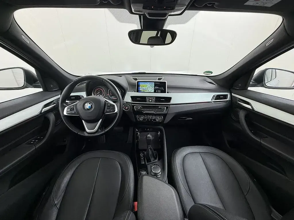 Używany BMW X1 192 KM (141 kW) 2017 Szary SUV
