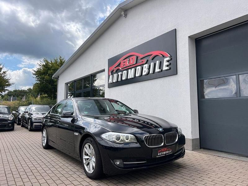 Schwarz Gebraucht 2011 BMW 520 Limousine | 11.200 € (Guter Preis) - Bild 1/4