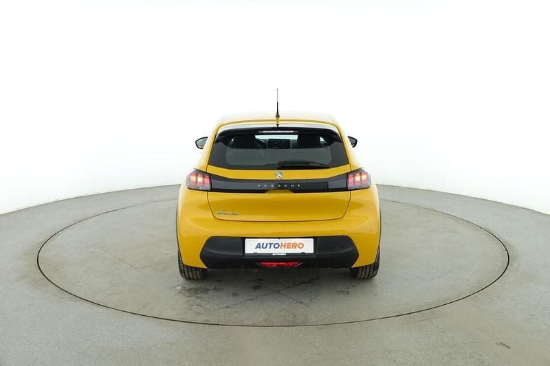 Gebraucht Peugeot 208 Active 100 kW (136 PS) 2021 Gelb Kleinwagen