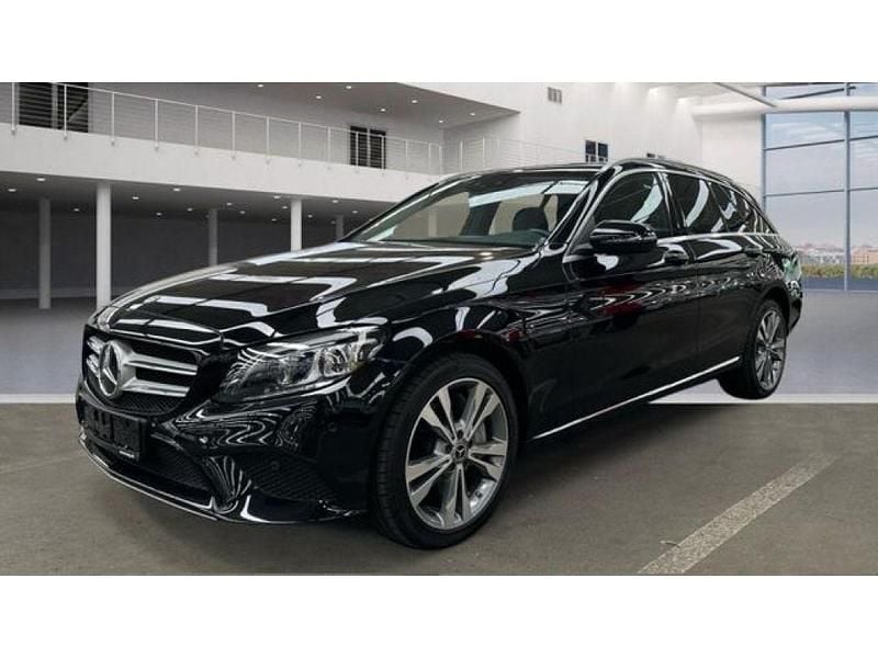Schwarz Gebraucht 2021 Mercedes C300e Kombi | 27.950 € (Guter Preis) - Bild 1/3