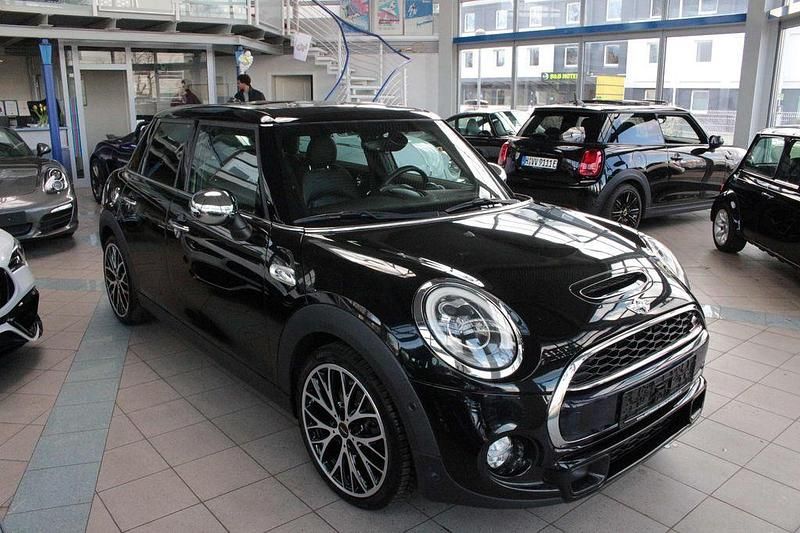 Usado Mini John Cooper Works 192 HP (141 kW) 2015 Preto Citadino