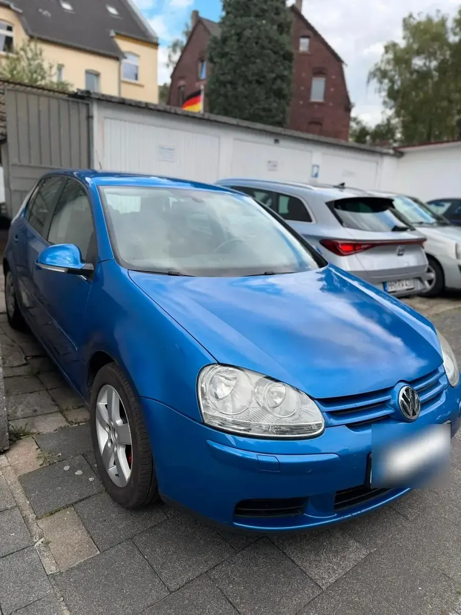Gebraucht VW Golf V 140 PS (102 kW) 2006 Blau Kleinwagen