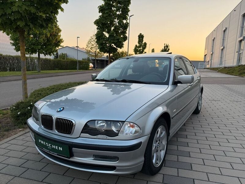 Silber Gebraucht 2000 BMW 320 Limousine | 6.376 € (Fairer Preis) - Bild 1/4