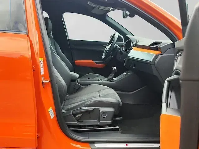 Gebraucht Audi Q3 S-Line 150 PS (110 kW) 2023 Pulsorange SUV