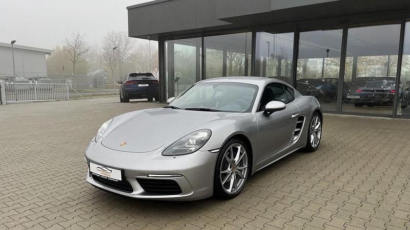 Gtsilber Gebraucht 2024 Porsche 718 Cayman Sport Coupé | 69.911 € (Superpreis) - Bild 1/4