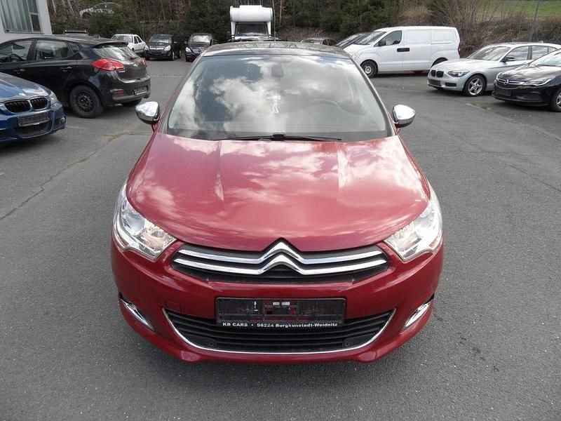 Used Citroën C4 SELECTION 150 HP (110 kW) 2014 Red Sedan