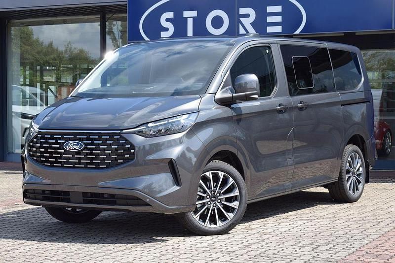 Neu Ford Tourneo Titanium 170 PS (125 kW) 2025 Grau Van / Kleinbus