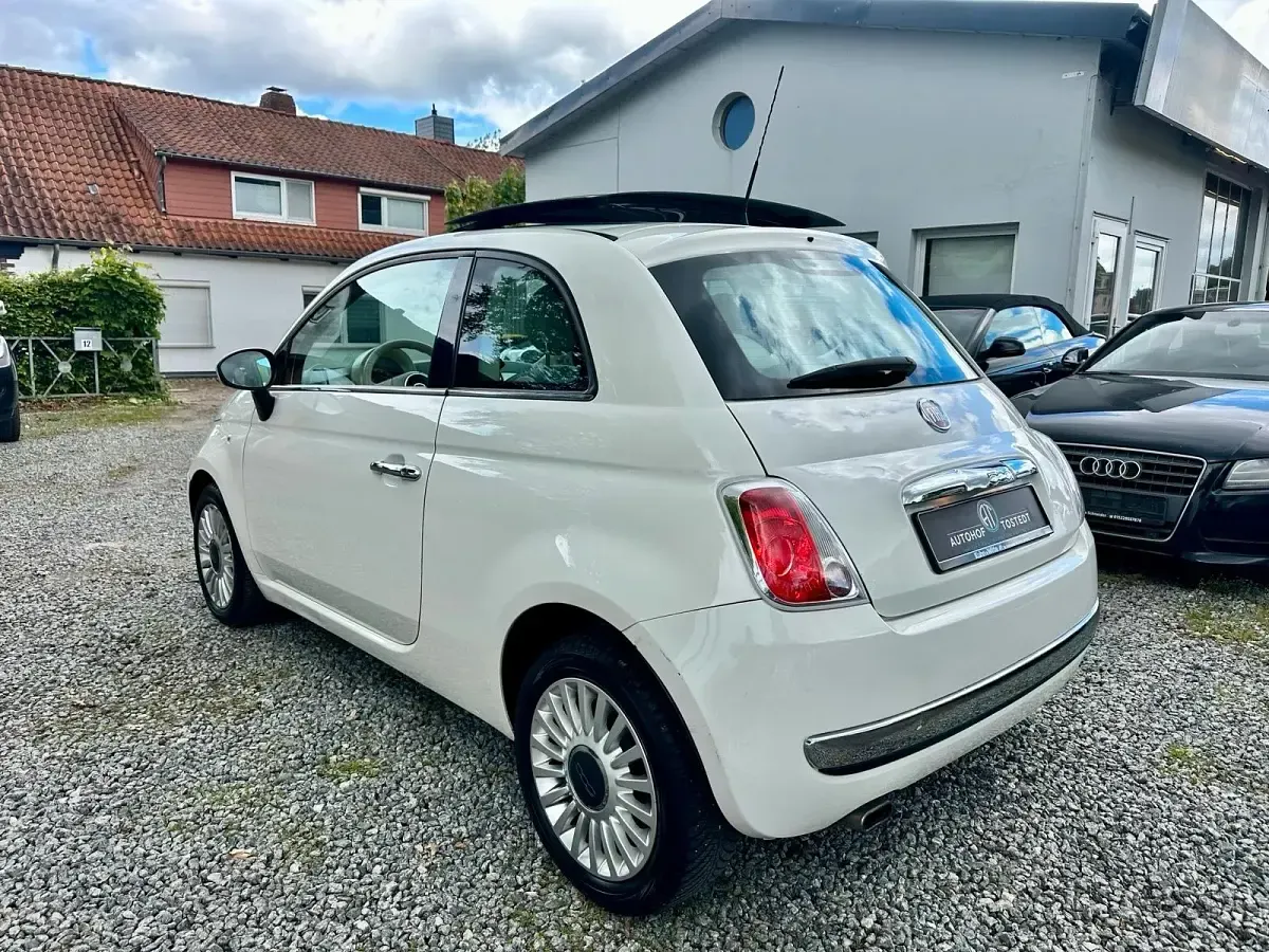 Usata Fiat 500 Lounge 101 CV (74 kW) 2009 Bianco Cabrio
