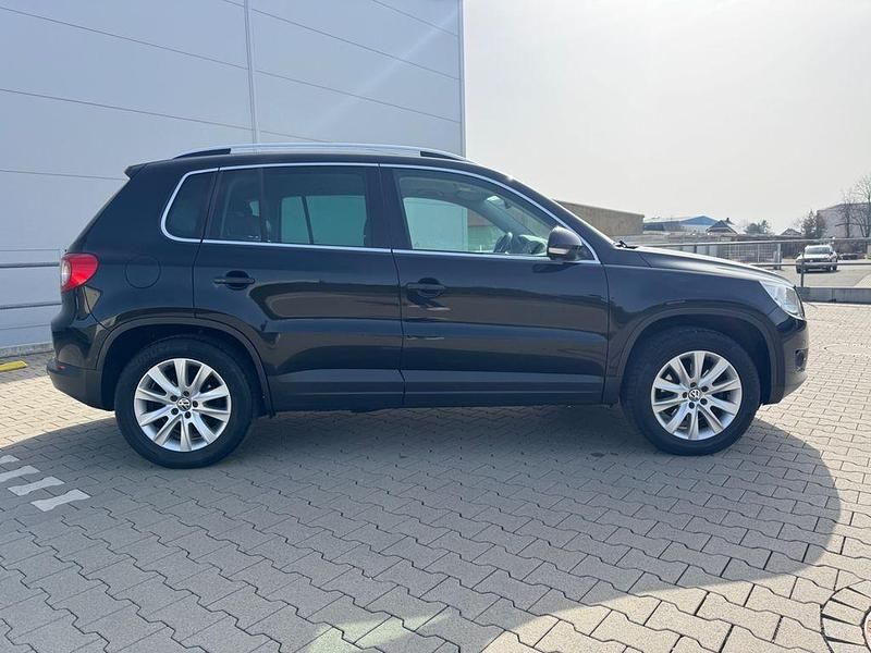 Gebraucht VW Tiguan Sportline 140 PS (102 kW) 2008 Schwarz SUV