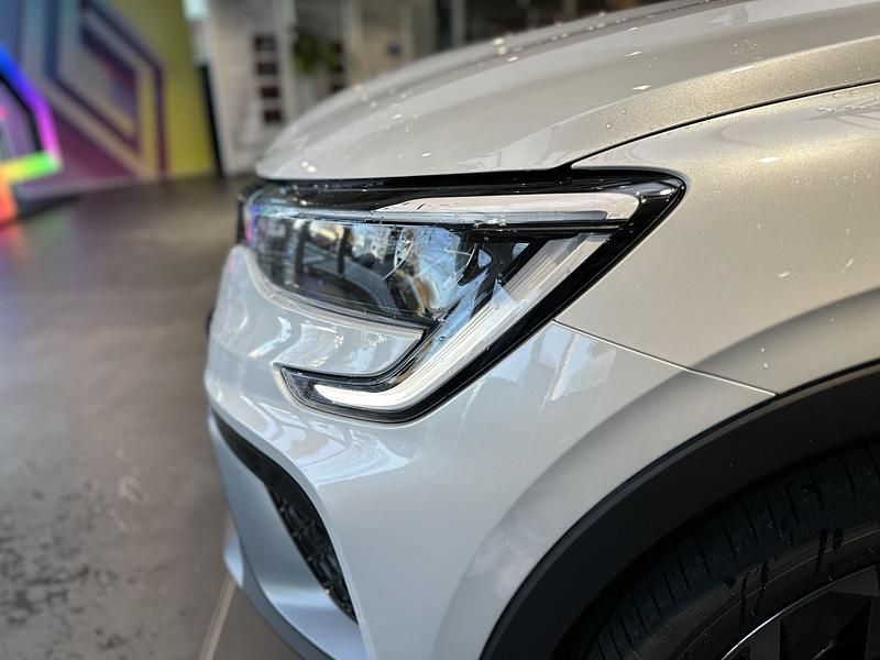 Ny Renault Arkana Esprit Alpine 2026 SUV