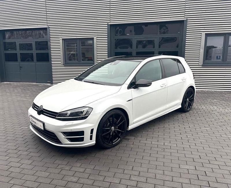 Gebraucht VW Golf VII Pro 300 PS (220 kW) 2015 Weiß Limousine
