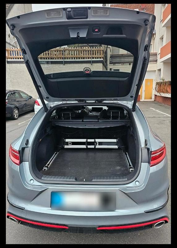 Gebraucht Kia ProCeed GT 204 PS (150 kW) 2023 Grau Kombi