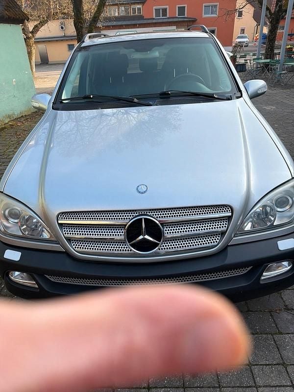 Gebraucht Mercedes ML400 Edition 250 PS (183 kW) 2003 Silber SUV