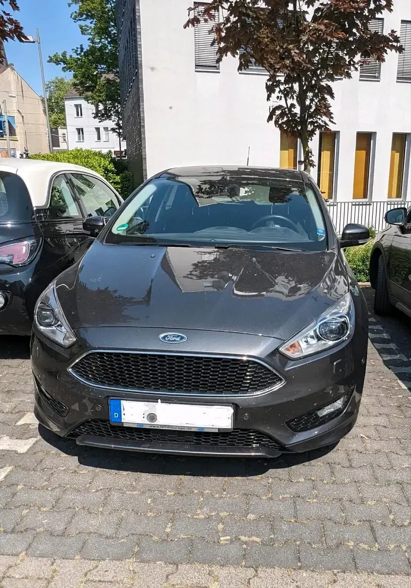 Used Ford Focus 120 HP (88 kW) 2016 Hatchback