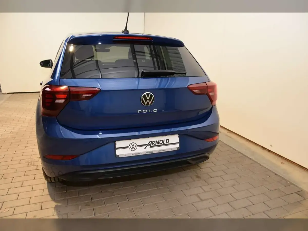Używany VW Polo Move 110 KM (80 kW) 2024 Niebieski Hatchback